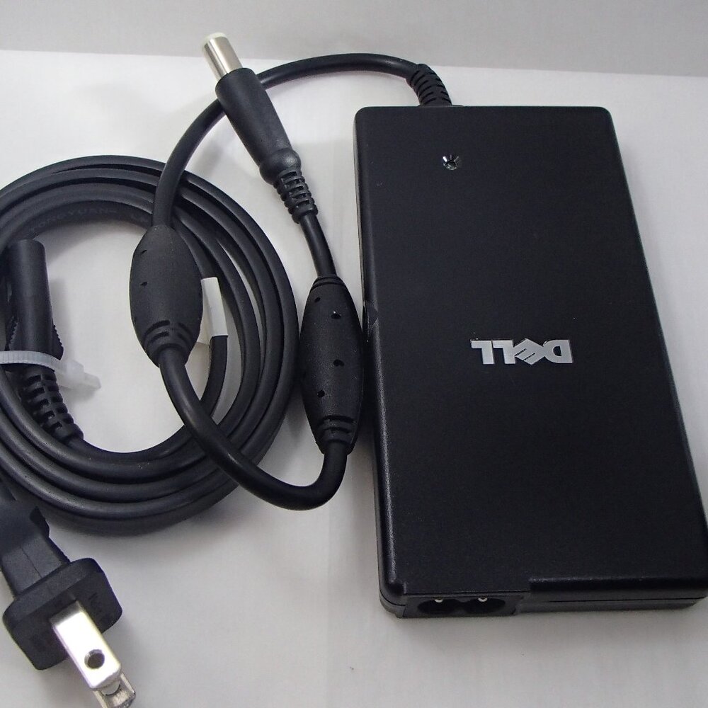 Genuine Dell DA65NS3-00 AC Adapter Power Supply 19.5V 3.34A With Power Cord OEM